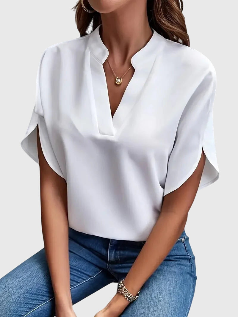Lia | Soft and Elegant V-Neck Shirt